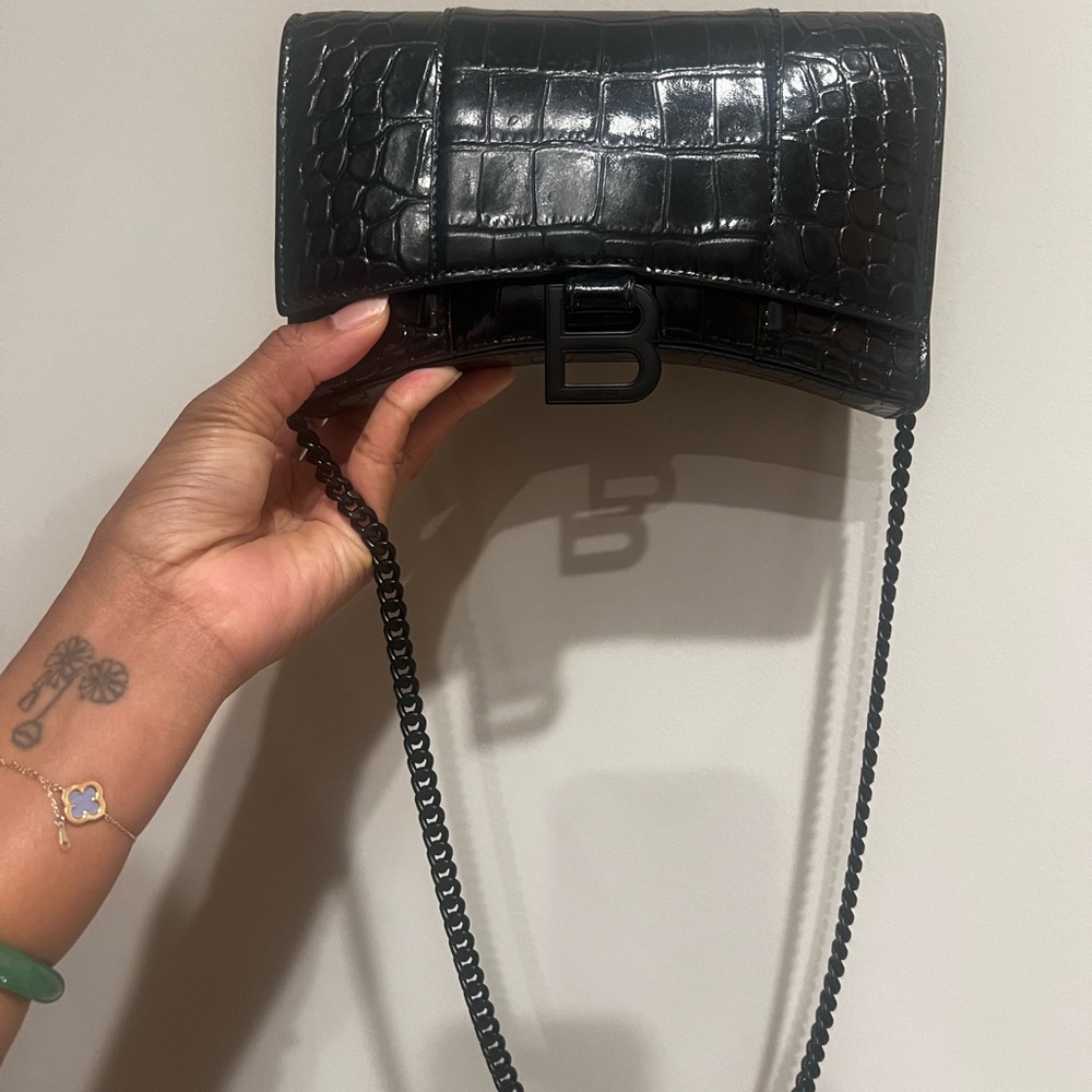 Balenciaga Hourglass